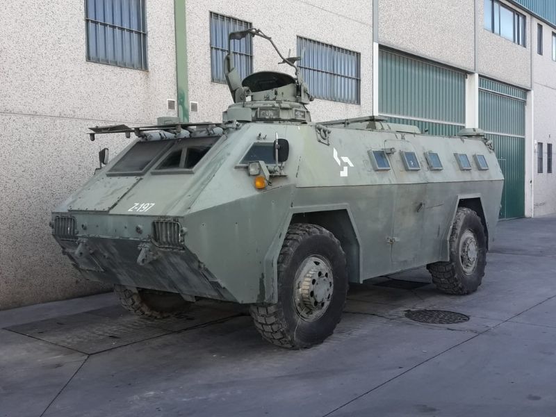 catálogo vehículos militares